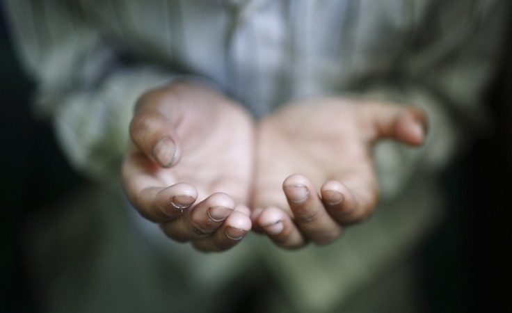 Menebar Doa Menuai Bahagia