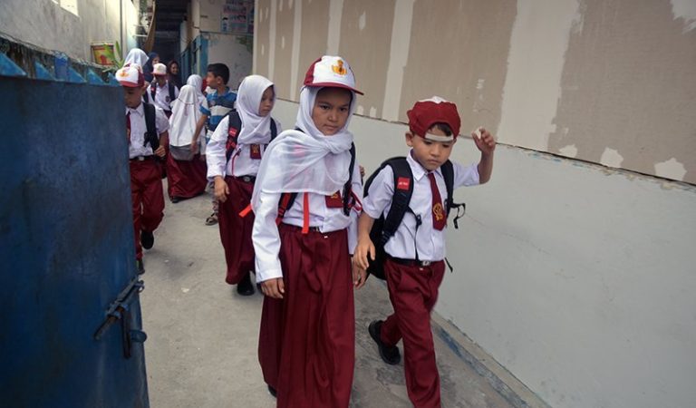 Pertama di Indonesia, 81 Anak Pencari Suaka Boleh Sekolah di Pekanbaru