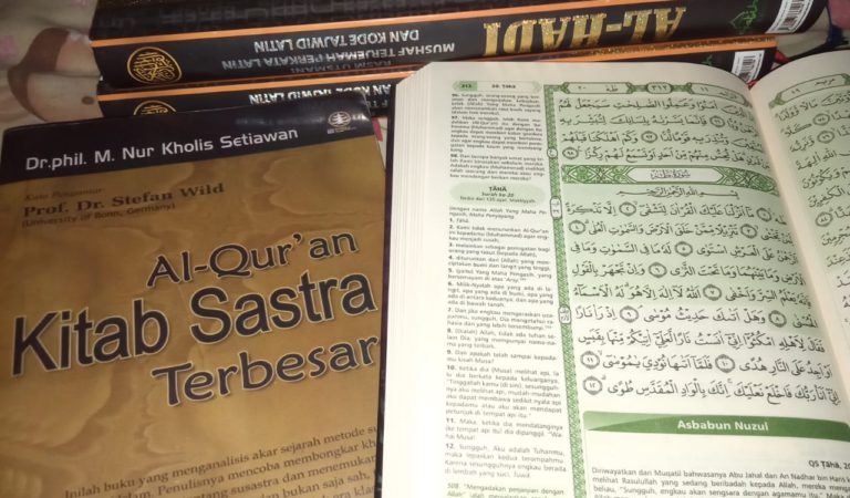 Tafsir Sastrawi sebagai Konsekuensi Al-Qur’an Kitab Suci Berbahasa Arab