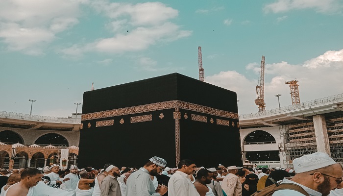 Haji: Status Sosial atau Spiritual Journey?
